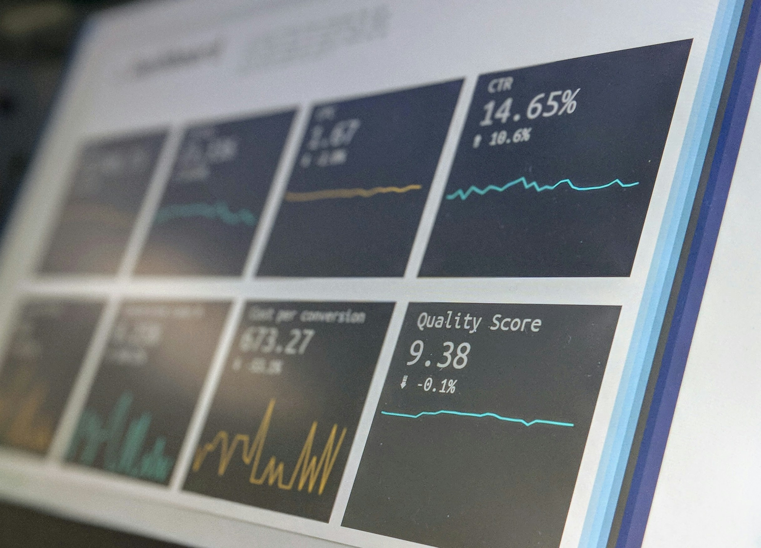 Dev2Grow Data Management & Analytics